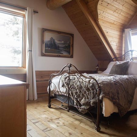 Hebergement "La Maison En Bois Rond" Sainte-Marie Room photo