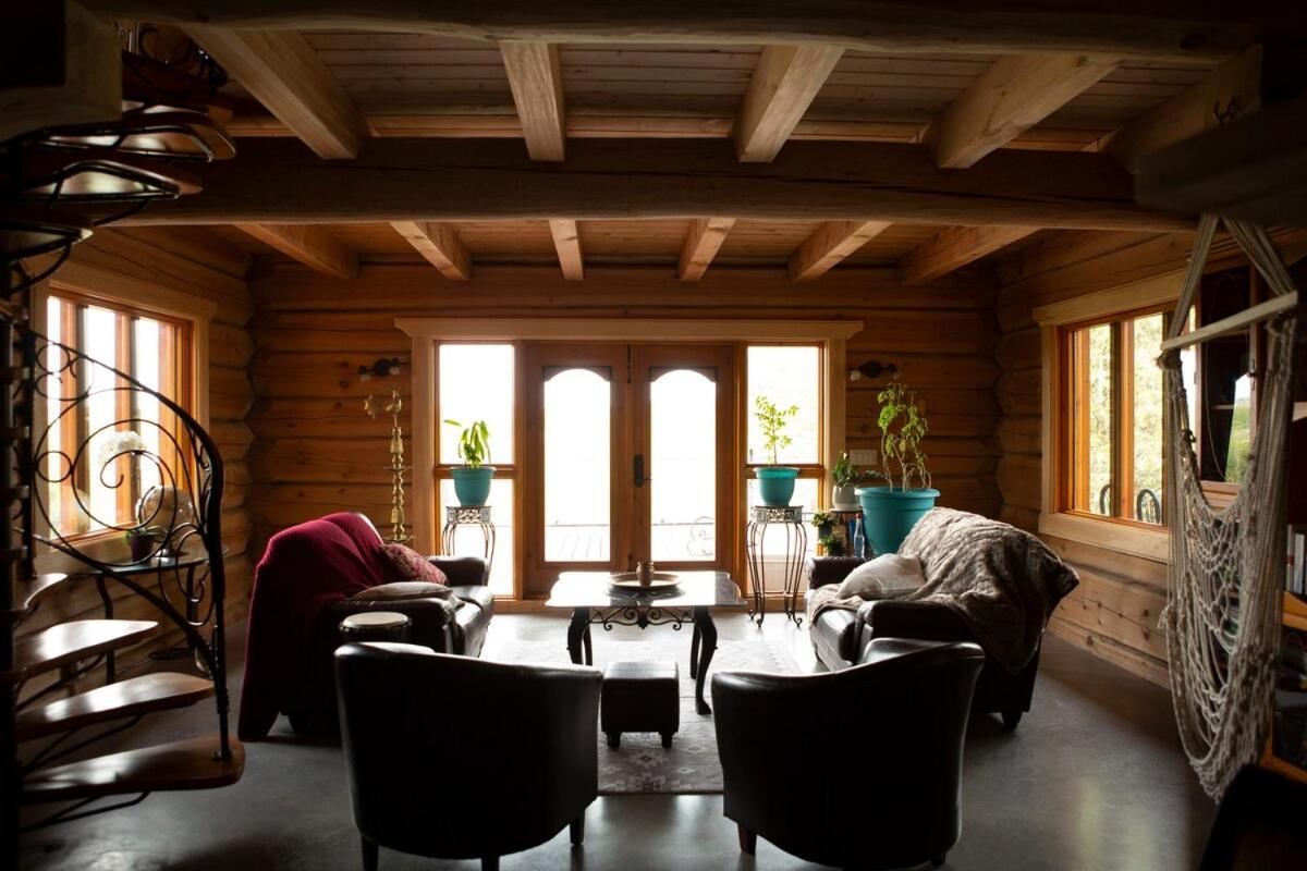 Hebergement "La Maison En Bois Rond" Sainte-Marie Room photo